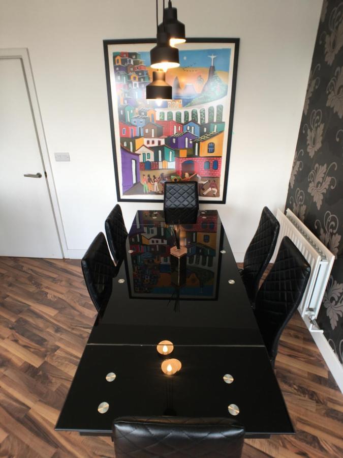 Luxury 2 Bed Penthouse Apartment Near Station Лондон Екстер'єр фото